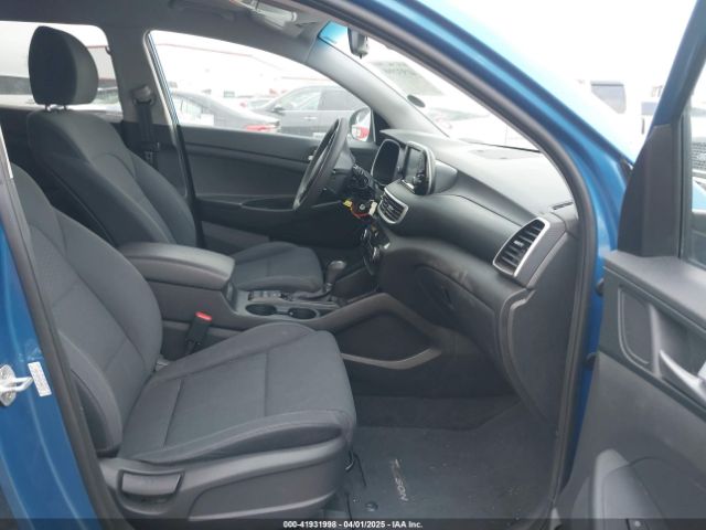 KM8J23A45KU066777 Hyundai TUCSON SE