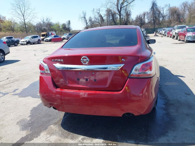 Nissan Altima 2.5 S 2015 1N4AL3AP1FN327162 Image 16