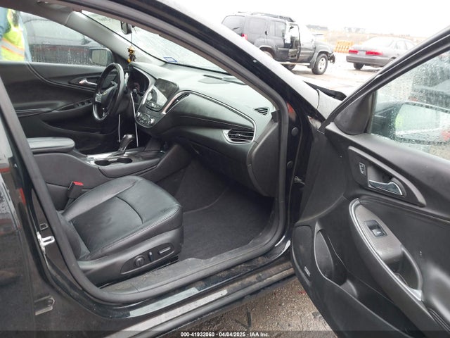 1G1ZD5ST9JF283392 Chevrolet MALIBU LT