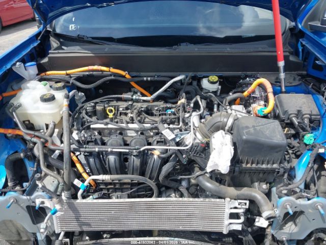3FTTW8E37NRA22839 Ford Maverick Xl