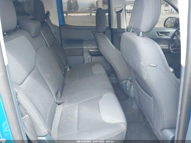 3FTTW8E37NRA22839 Ford Maverick Xl