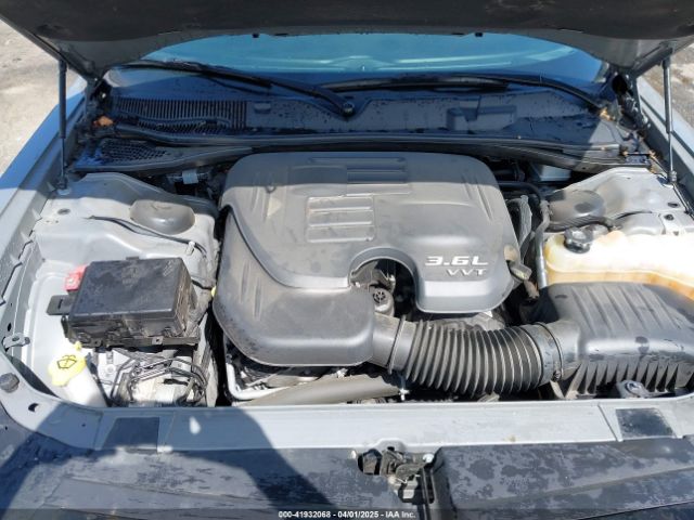 2C3CDZAG3JH270584 Dodge Challenger Sxt
