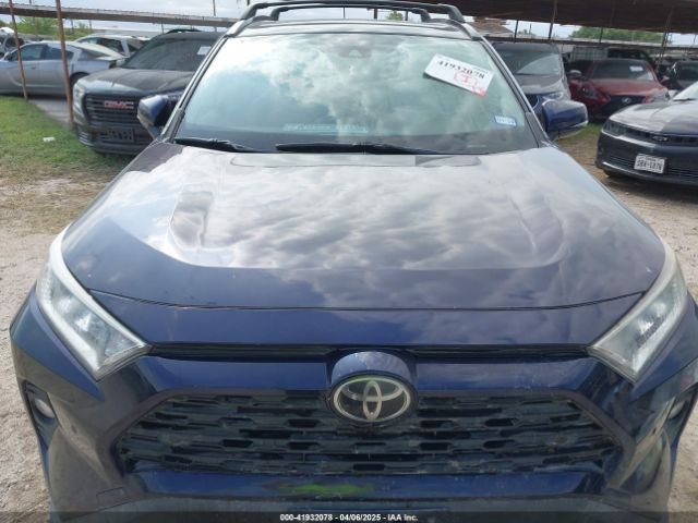 JTMC1RFV0KD022819 Toyota Rav4 Xle Premium