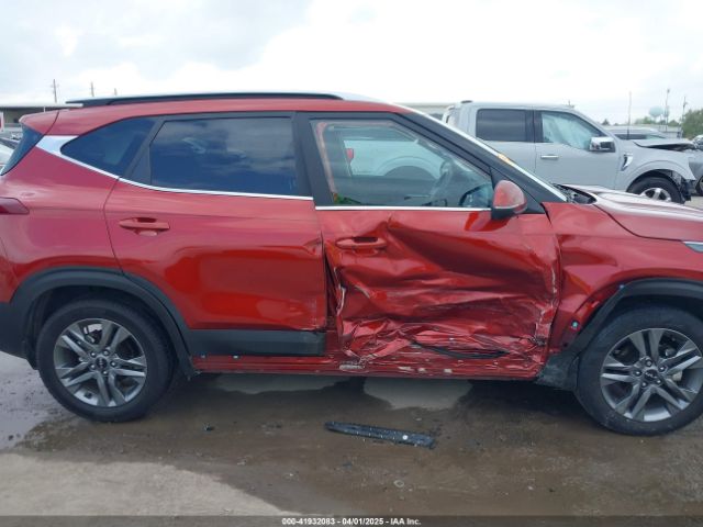 KNDEU2AA4P7370298 KIA SELTOS S