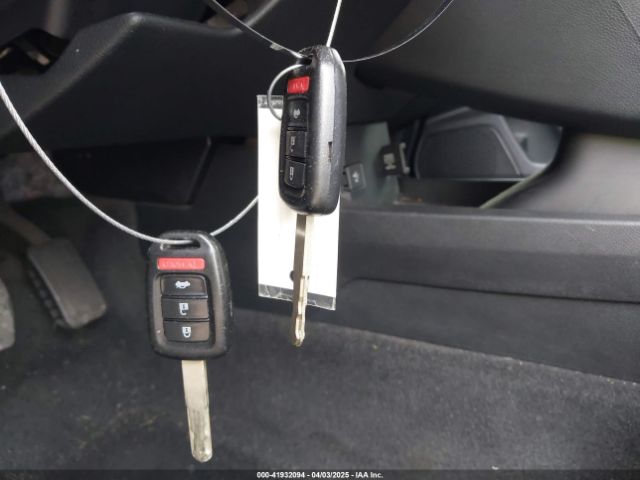 2HGFC2F58JH584016 Honda Civic Lx