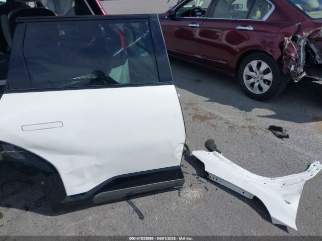 KNDAEFS54R6037063 KIA Ev9 Gt-line