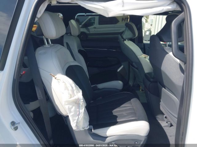KNDAEFS54R6037063 KIA Ev9 Gt-line