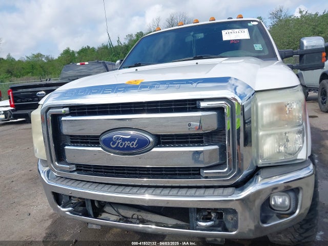 1FT7W2BT2FEB02332 Ford F-250 Lariat