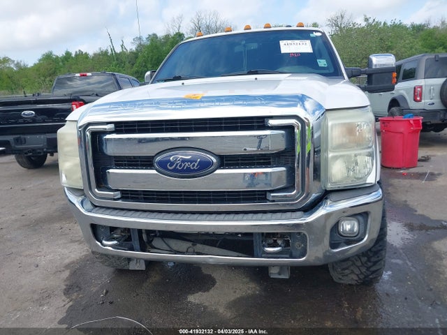1FT7W2BT2FEB02332 Ford F-250 Lariat