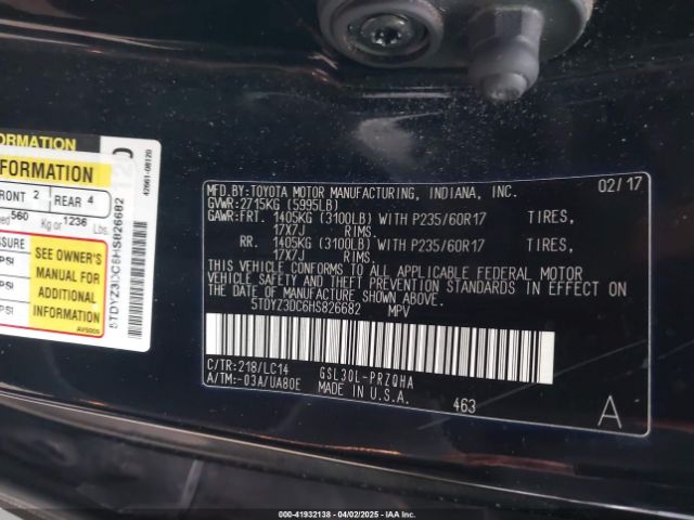 5TDYZ3DC6HS826682 Toyota Sienna Xle 8 Passenger