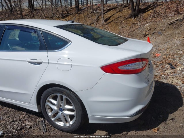 1FA6P0H79G5103542 Ford FUSION SE
