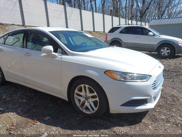 1FA6P0H79G5103542 Ford FUSION SE