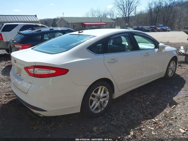 1FA6P0H79G5103542 Ford FUSION SE