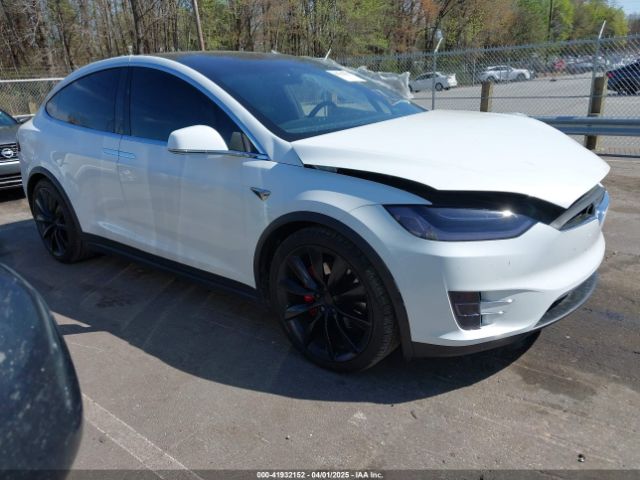 2018 TESLA MODEL X 5YJXCBE40JF108750