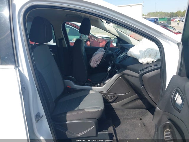 1FMCU0GX9GUC01785 Ford ESCAPE SE