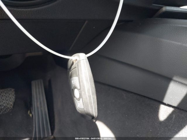 WBA3B1G58ENS78831 BMW 320i