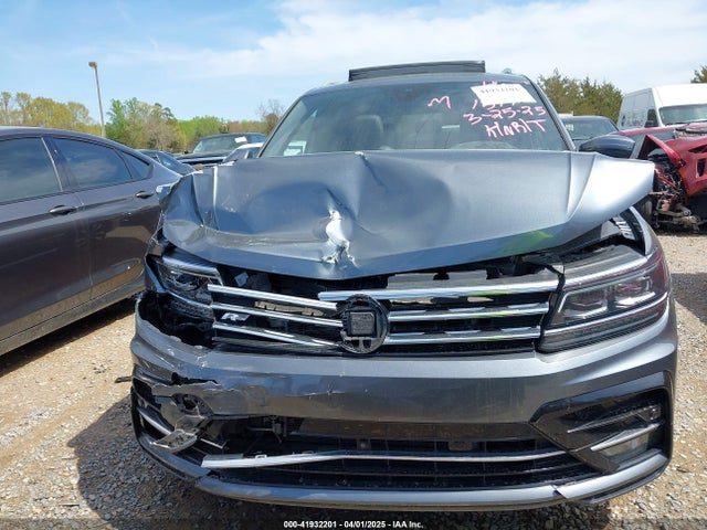 3VV5B7AX4JM201579 Volkswagen Tiguan 2.0t Sel Premium