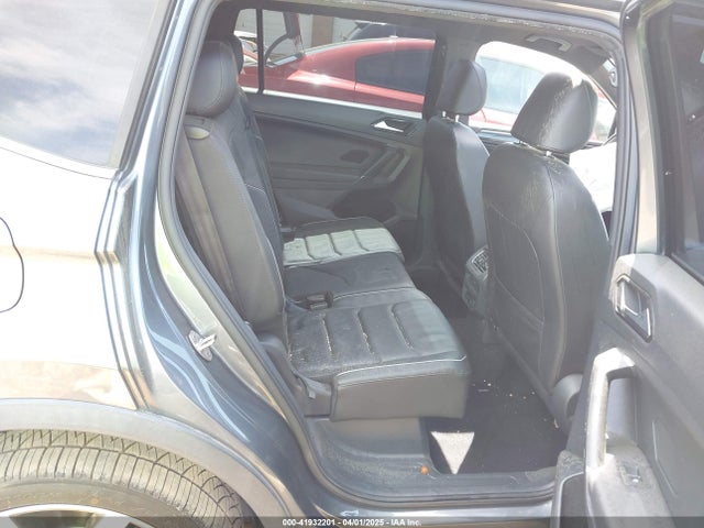 3VV5B7AX4JM201579 Volkswagen Tiguan 2.0t Sel Premium
