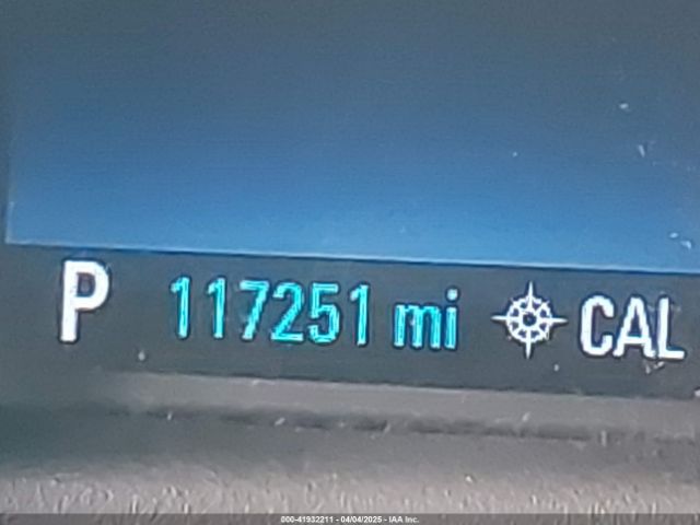 1G11F5SL0FF110827 Chevrolet Malibu 1lz