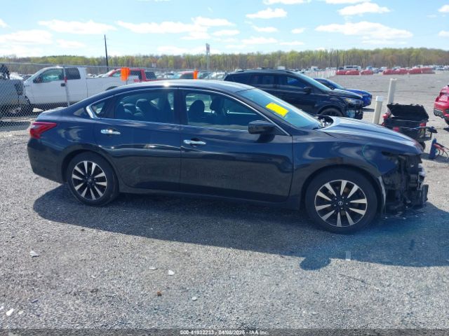 1N4AL3AP2JC244120 Nissan Altima 2.5 Sv