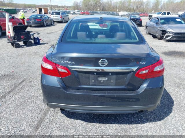 1N4AL3AP2JC244120 Nissan Altima 2.5 Sv