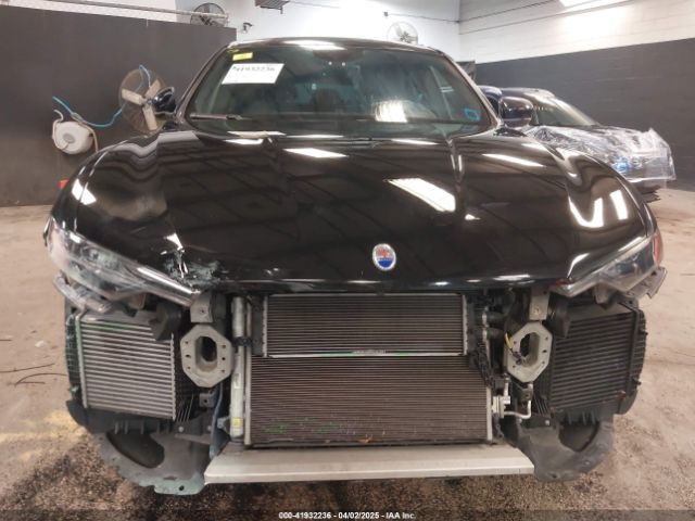 2019 MASERATI LEVANTE ZN661XUA5KX308311 Photo 5