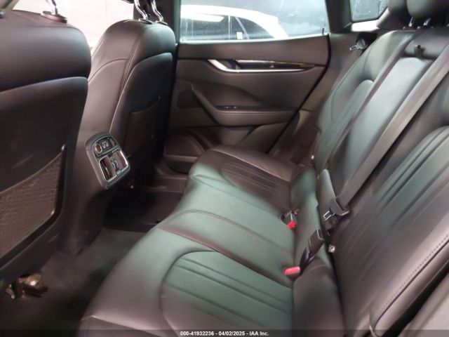 2019 MASERATI LEVANTE ZN661XUA5KX308311 Photo 7
