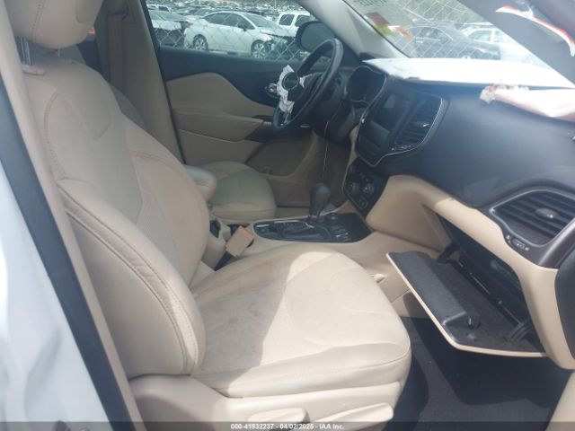 1C4PJMCX8KD337314 Jeep Cherokee Latitude 4x4