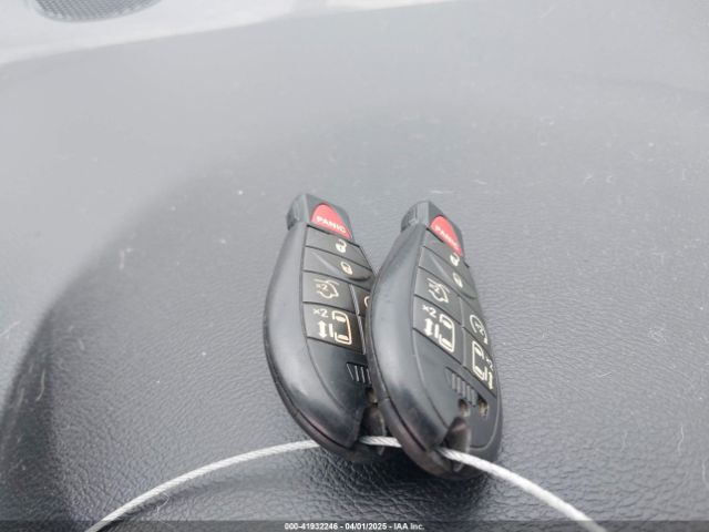 2C4RDGEG4ER177268 Dodge Grand Caravan R/t