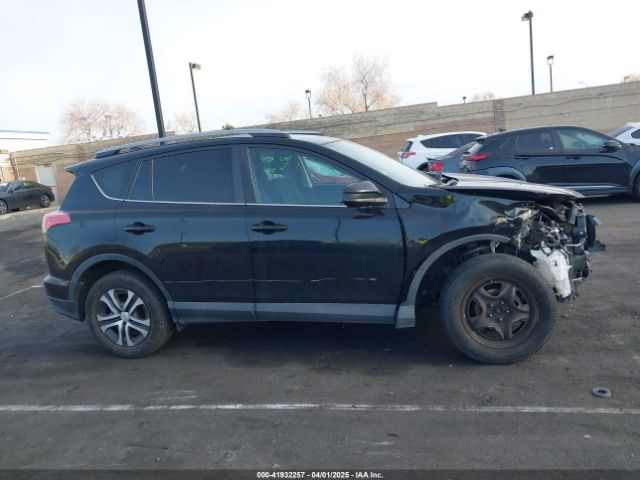 2T3ZFREV9HW370837 Toyota RAV4 LE