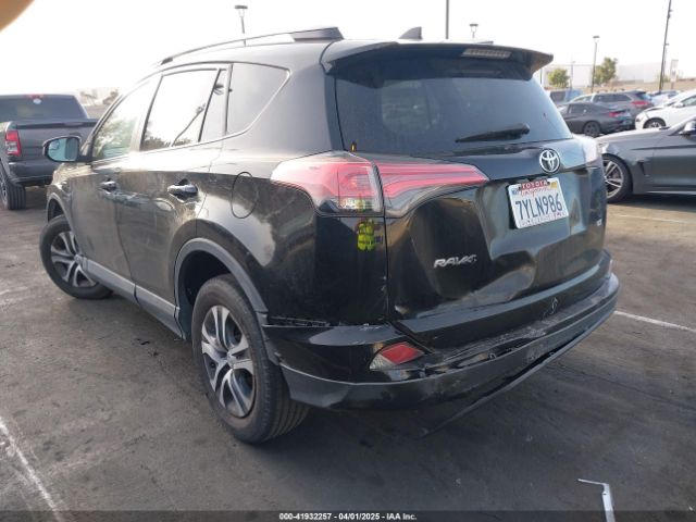 2T3ZFREV9HW370837 Toyota RAV4 LE