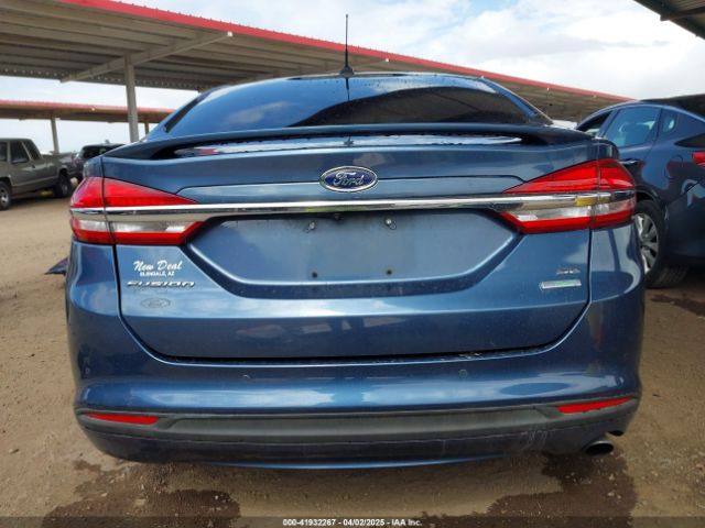 3FA6P0HD7JR232860 Ford FUSION SE