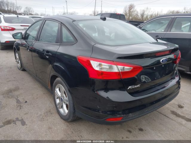 1FADP3F23EL358972 Ford FOCUS SE