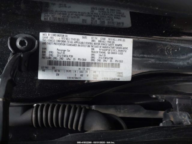 1FADP3F23EL358972 Ford FOCUS SE