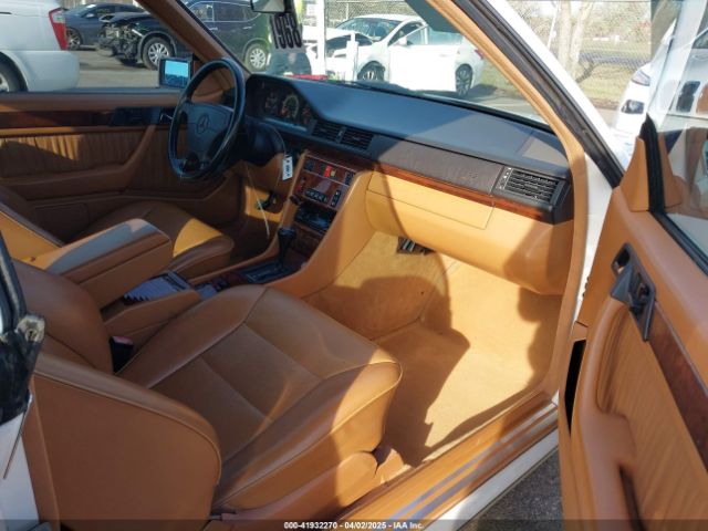 1994 MERCEDES-BENZ E WDBEA52E0RC079107 Photo 4