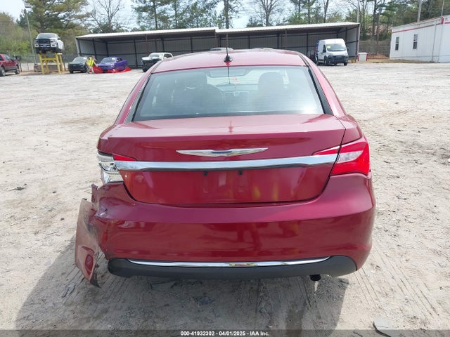 Chrysler 200 LX 2014 1C3CCBAB1EN209312 Image 16