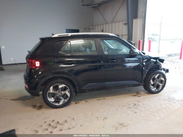 KMHRC8A35NU150896 Hyundai Venue Sel