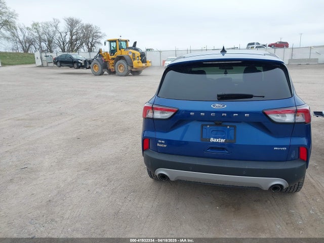 1FMCU9G65NUA63218 Ford ESCAPE SE