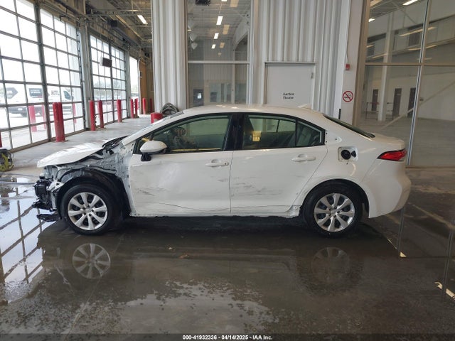 Toyota Corolla Hybrid Le 2024 JTDBCMFE4R3043391 Image 15