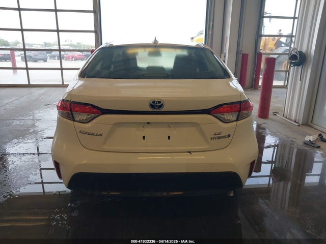 Toyota Corolla Hybrid Le 2024 JTDBCMFE4R3043391 Image 17