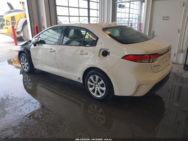 Toyota Corolla Hybrid Le 2024 JTDBCMFE4R3043391 Image 3