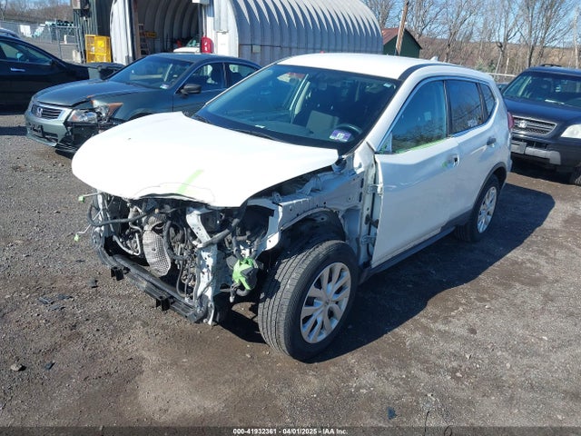 Nissan ROGUE S 2017 KNMAT2MV8HP595664 Image 2