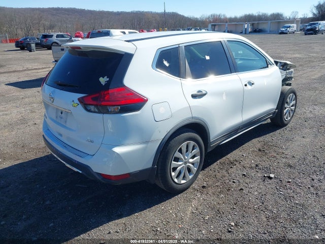 Nissan ROGUE S 2017 KNMAT2MV8HP595664 Image 4