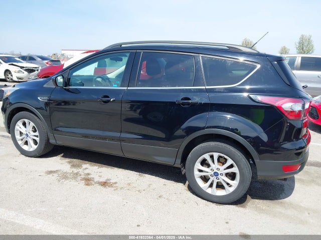 1FMCU9GD4HUE72510 Ford ESCAPE SE