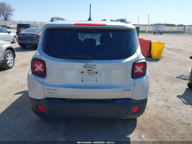 ZACCJBBBXHPF40997 Jeep Renegade Latitude 4x4