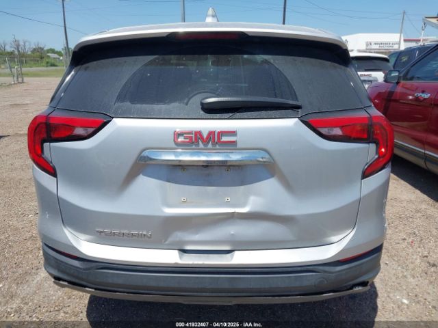 3GKALMEV6ML331458 GMC Terrain Fwd Sle