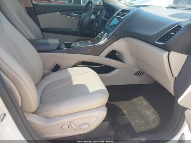 2LMTJ8LR6GBL66332 Lincoln Mkx Reserve