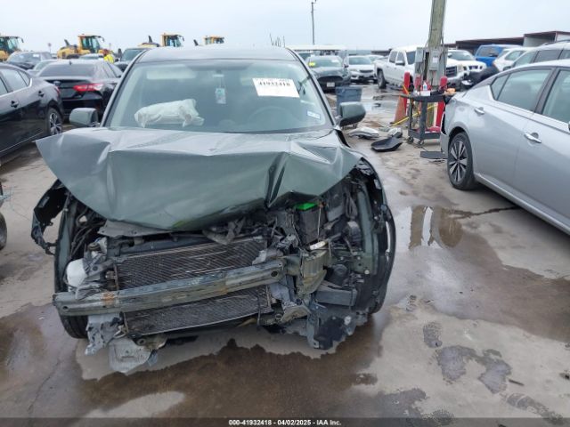 3CZRU5H35JM710446 Honda HR-V LX