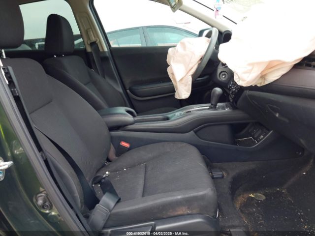 3CZRU5H35JM710446 Honda HR-V LX
