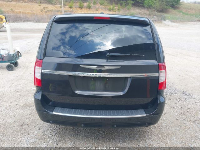 2C4RC1CG8FR522404 Chrysler Town & Country Touring-l